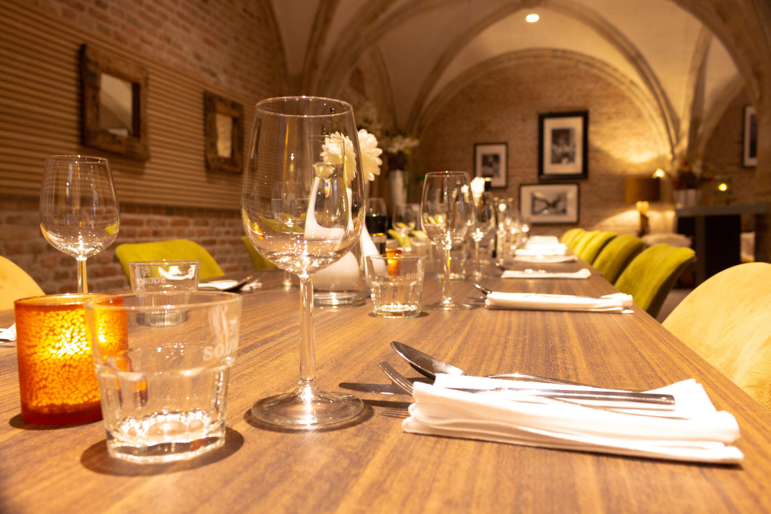 De Raedtskelder   Ingedekte Tafel00002